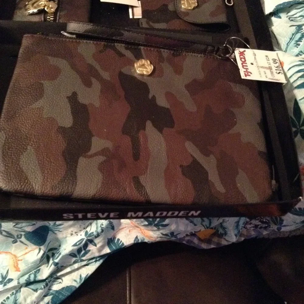 Steve Madden The Pet Set BNWT